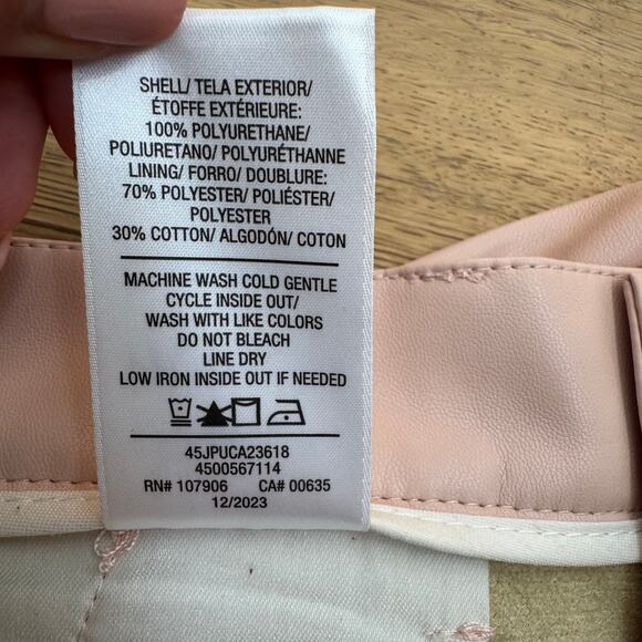 Hudson Jeans Blush Pink Front Yoke Vegan Leather Pleated Shorts NEW Size 27 - Picture 9 of 10